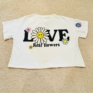 🌻🌸🌺 ZARA cropped flower LOVE shirt size 9